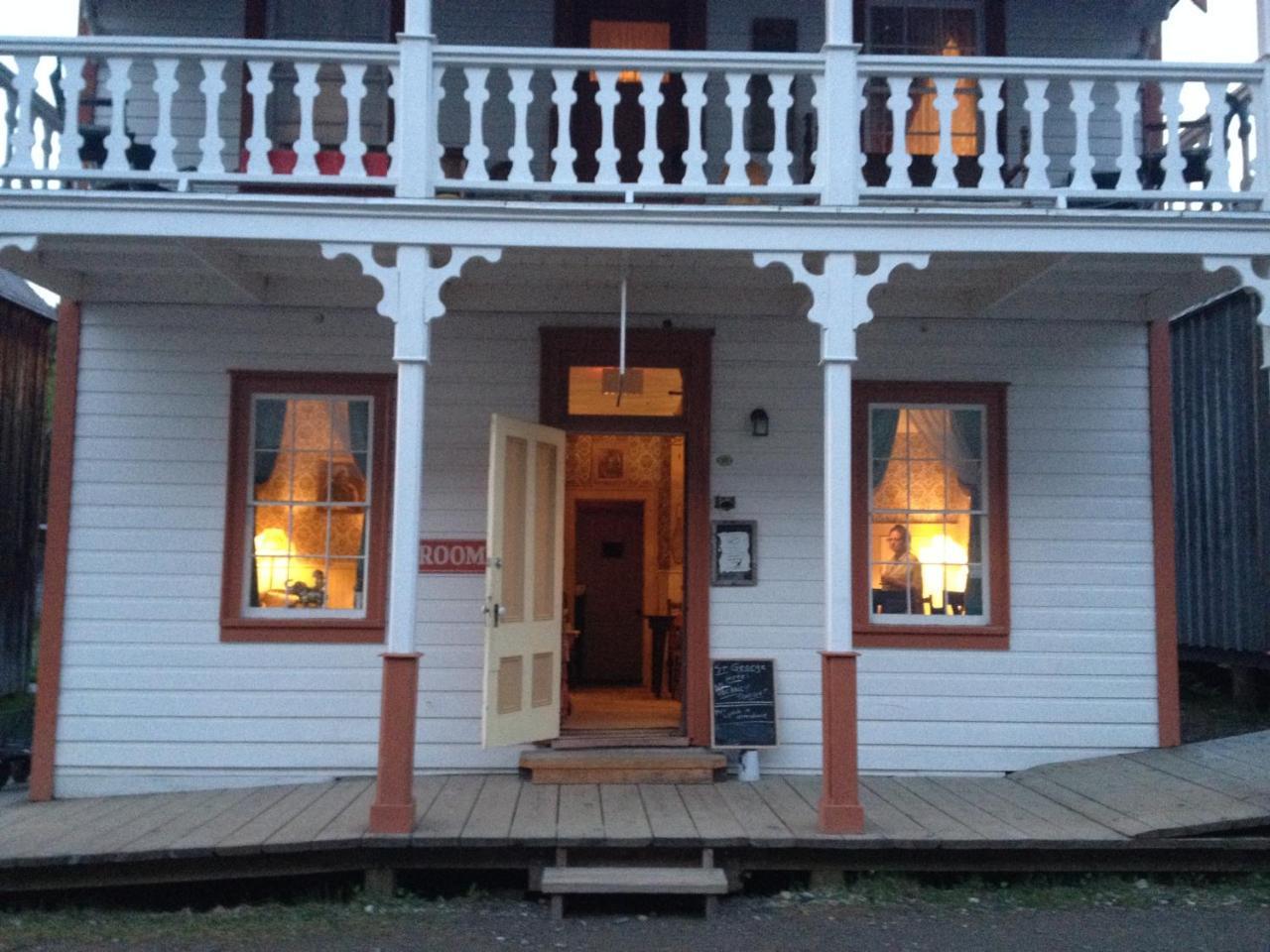 St. George Hotel Barkerville Exterior photo